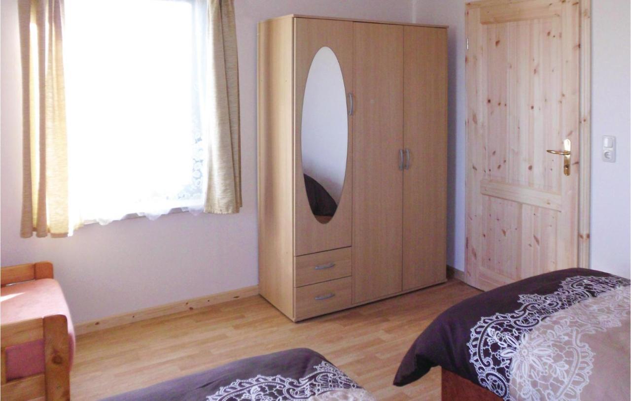 1 Bedroom Amazing Apartment In Settin Ngoại thất bức ảnh